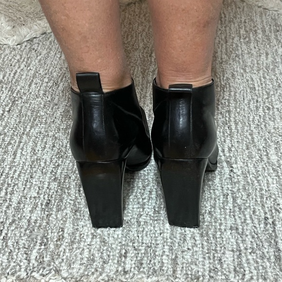 GUCCI Booties - Picture 6 of 6